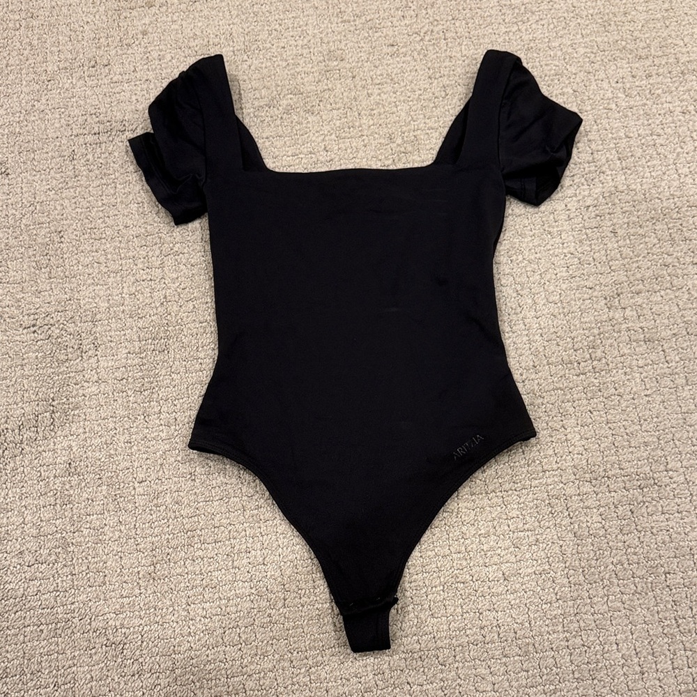 Aritzia Women’s Black Bodysuit